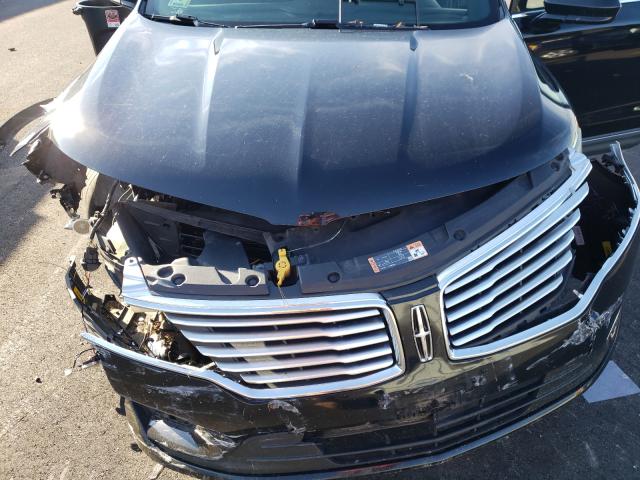 2016 LINCOLN MKC PREMIE 5LMCJ1C91GUJ27796