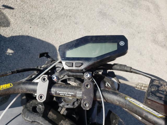 2016 YAMAHA FZ09 JYARN33EXGA011783