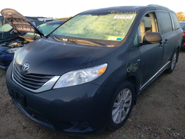 5TDJZ3DC4HS165199 Toyota Sienna Le 2017. Фото: 1