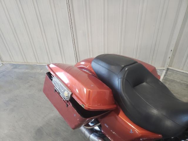 2011 HARLEY-DAVIDSON FLHX 1HD1KB412BB609352