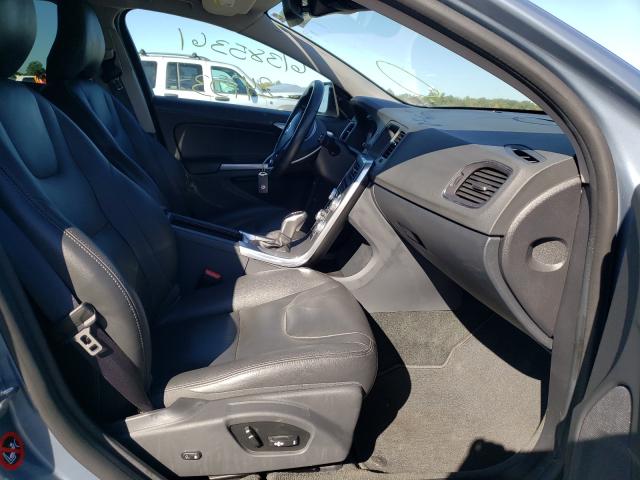 2018 VOLVO V60 CROSS YV440MWK2J2056400