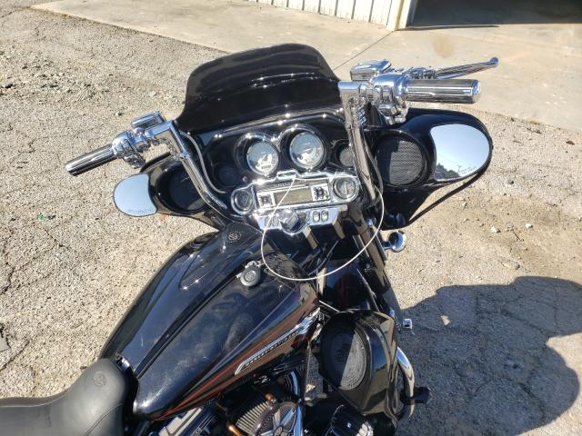 2011 HARLEY-DAVIDSON FLHXSE2 1HD1PZ815BB953410