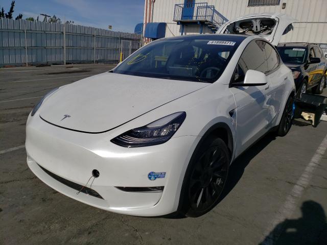 2021 TESLA MODEL Y 5YJYGAEE4MF136549