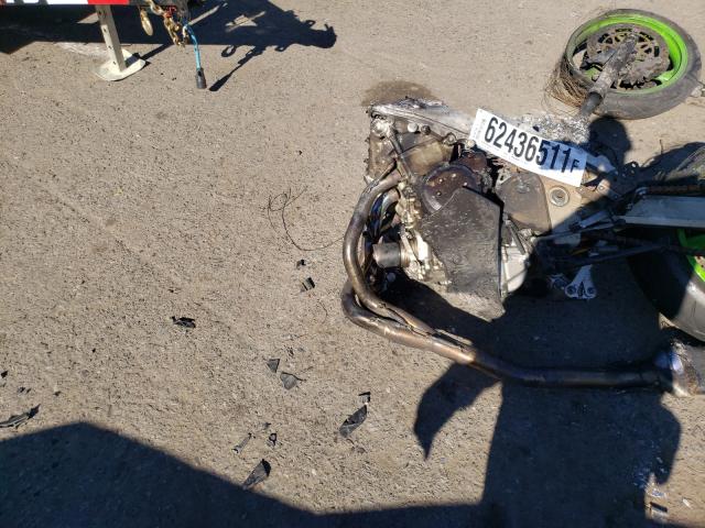 2000 KAWASAKI ZX900 E JKAZX2E17YA010556