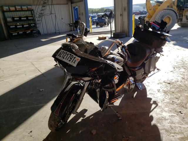 2011 HARLEY-DAVIDSON FLTRU 1HD1KGM18BB648816