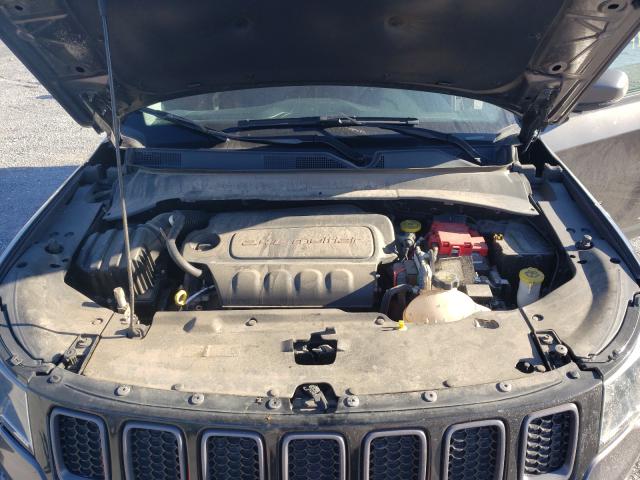 2019 JEEP COMPASS TR 3C4NJDDB3KT811108