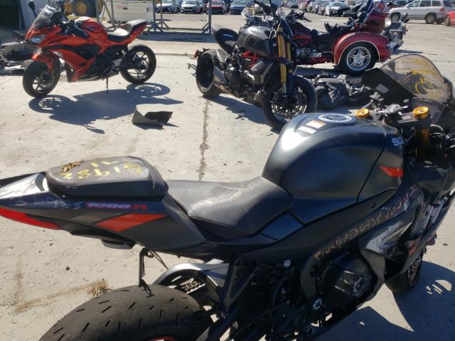 2021 SUZUKI GSX-R1000 JS1DM11H9M7100234