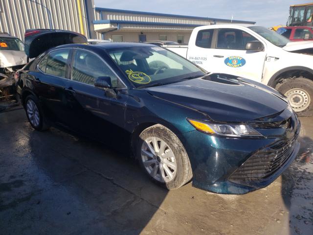 Salvage cars for sale at Cahokia Heights, IL auction: 2020 Toyota Camry LE