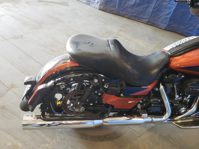 2017 HARLEY-DAVIDSON FLHXSE CVO 1HD1PXF17HB955921