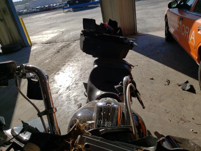 2011 HARLEY-DAVIDSON FLTRU 1HD1KGM18BB648816