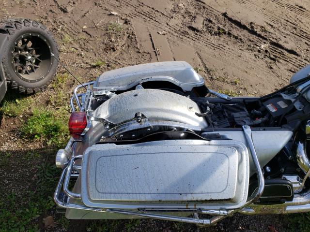 2011 HARLEY-DAVIDSON FLHTC 1HD1FF411BB677637