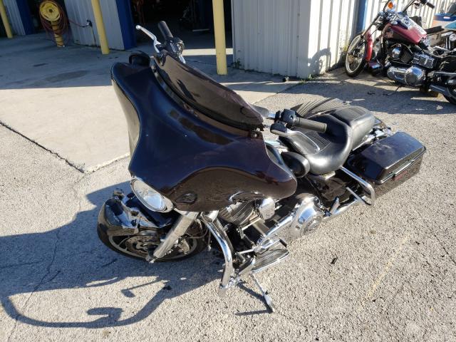 2011 HARLEY-DAVIDSON FLHX 1HD1KB412BB614826