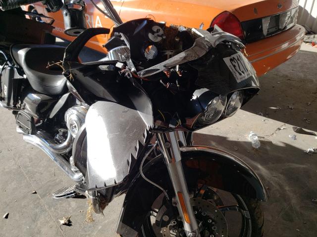 2011 HARLEY-DAVIDSON FLTRU 1HD1KGM18BB648816