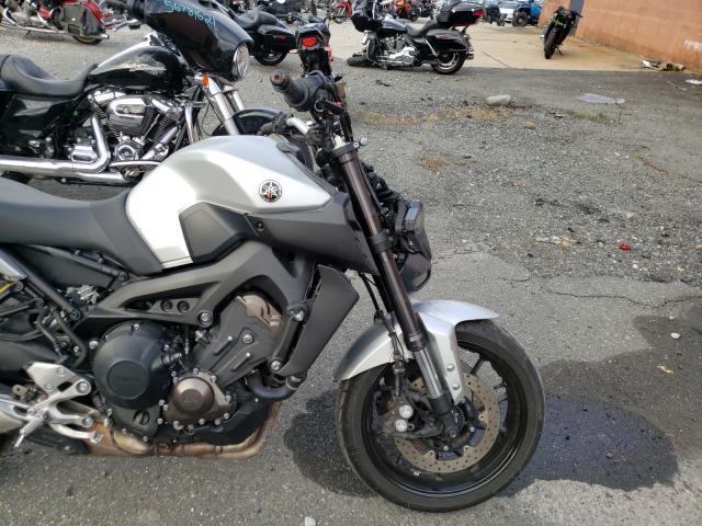 2017 YAMAHA FZ09 JYARN53E3HA000623