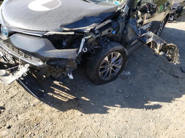 2018 TOYOTA RAV4 HV LE JTMRJREV3JD247746