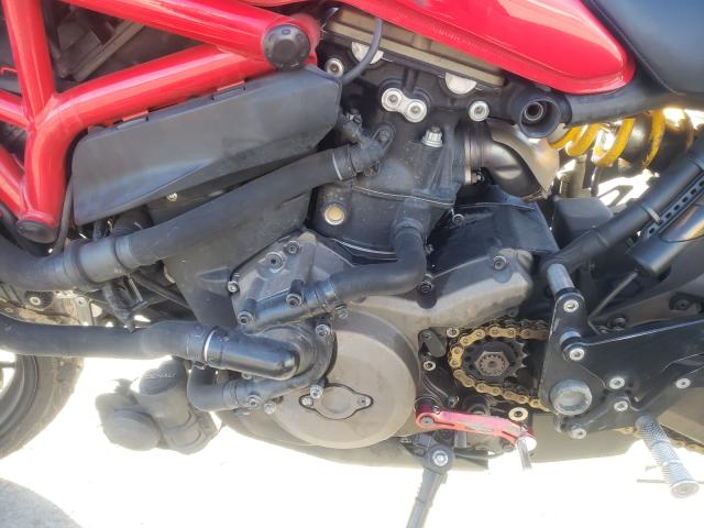 2015 DUCATI MONSTER 82 ZDM1RBTS7FB008844