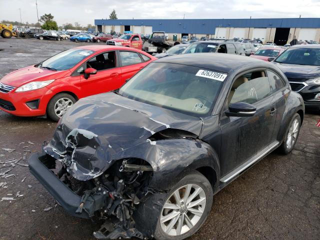 2017 VOLKSWAGEN BEETLE SE 3VWJ17AT2HM617103