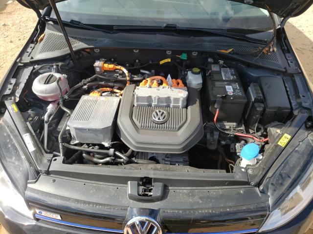 2016 VOLKSWAGEN E-GOLF SE WVWKP7AU3GW911915