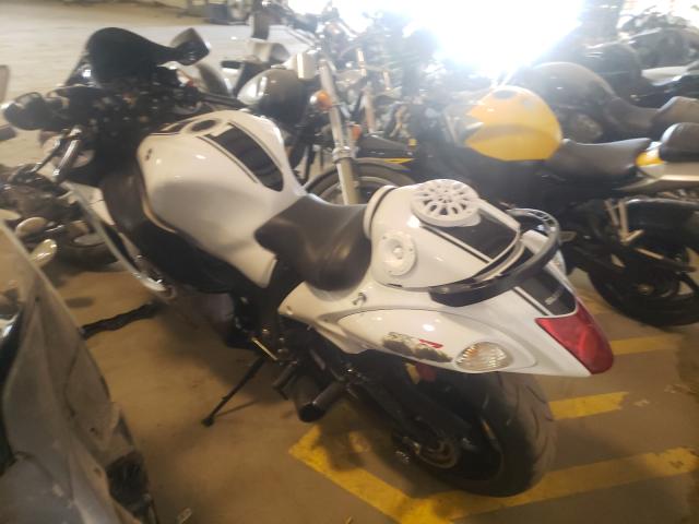 2017 SUZUKI GSX1300 RA JS1GX72B7H2100835