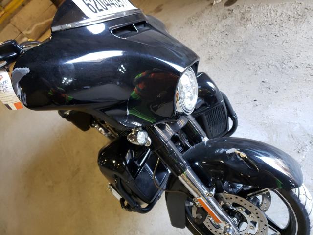 2016 HARLEY-DAVIDSON FLHXSE CVO 1HD1PXN19GB951613