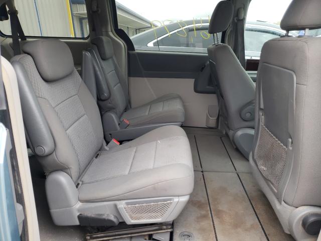 2A4RR5D15AR241051 Chrysler Town &amp; Cou 2010. Фото: 5