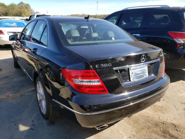 2013 MERCEDES-BENZ C300 WDDGF8ABXDR284658
