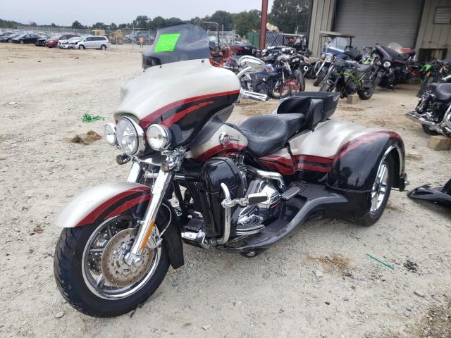 2006 HARLEY-DAVIDSON FLHTCUSE 1HD1PRE1X6Y953250
