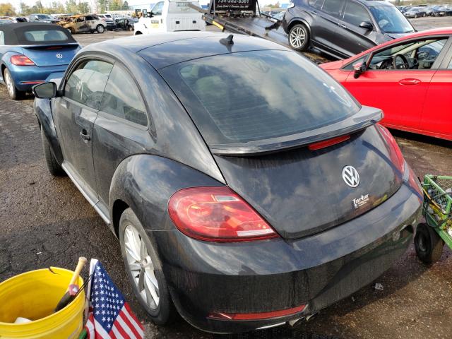 2017 VOLKSWAGEN BEETLE SE 3VWJ17AT2HM617103