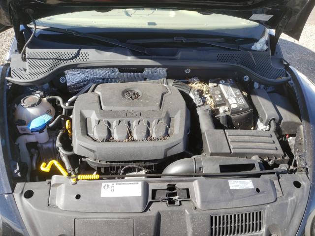 2018 VOLKSWAGEN BEETLE SE 3VWJD7AT2JM707977