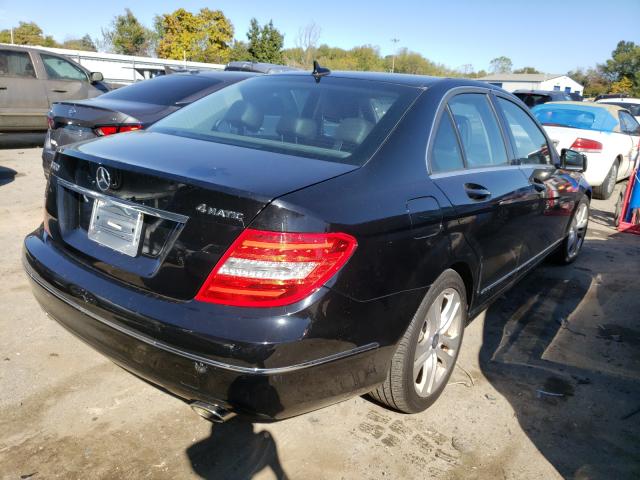 2013 MERCEDES-BENZ C300 WDDGF8ABXDR284658