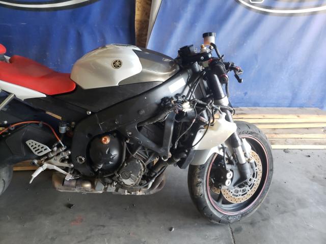 2009 YAMAHA YZFR6 JYARJ16E09A017476