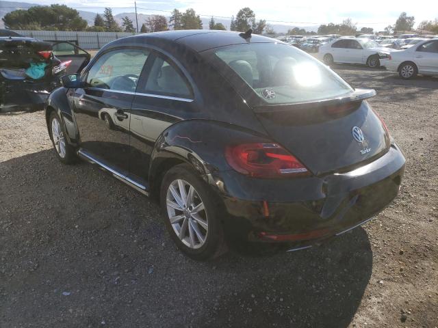 2018 VOLKSWAGEN BEETLE SE 3VWJD7AT2JM707977