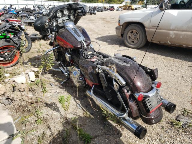 2010 HARLEY-DAVIDSON FLHX 1HD1KB417AB633774