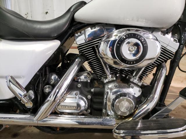 2008 HARLEY-DAVIDSON FLHX 1HD1KB4188Y684403
