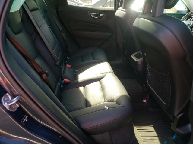 2018 VOLVO XC60 T6 MO YV4A22RKXJ1076090