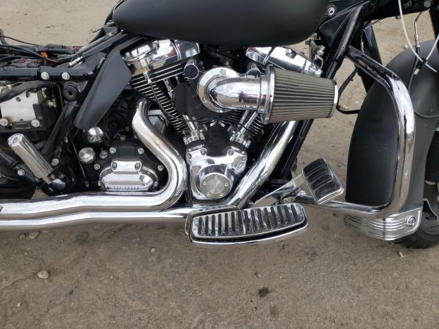 2009 HARLEY-DAVIDSON FLHP 1HD1FHM149Y689381