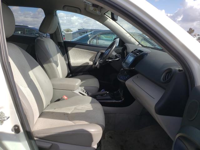 2014 TOYOTA RAV4 EV 2T3YL4DV6EW002667