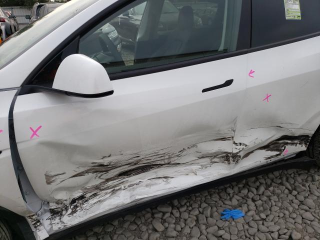 2021 TESLA MODEL Y 5YJYGDEE9MF090671