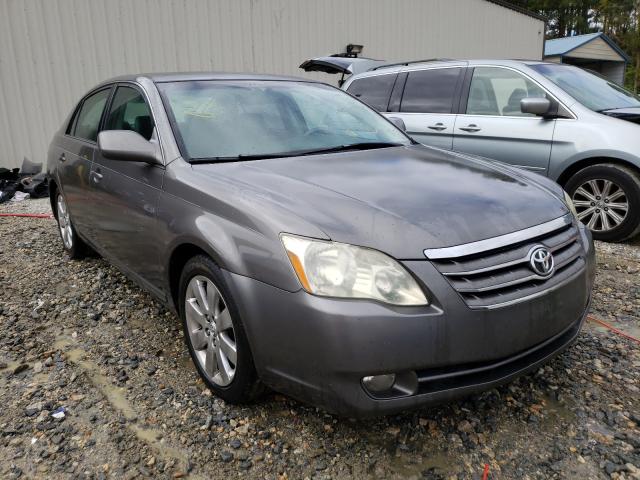 Salvage cars for sale from Copart Seaford, DE: 2006 Toyota Avalon XL