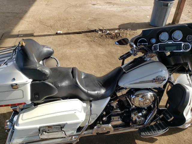 2006 HARLEY-DAVIDSON FLHTCUI 1HD1FCW146Y690199