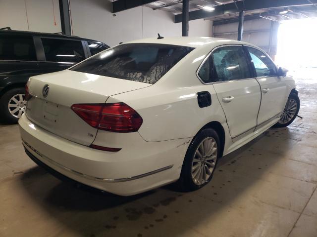 2016 VOLKSWAGEN PASSAT 1VWAT7A31GC032992