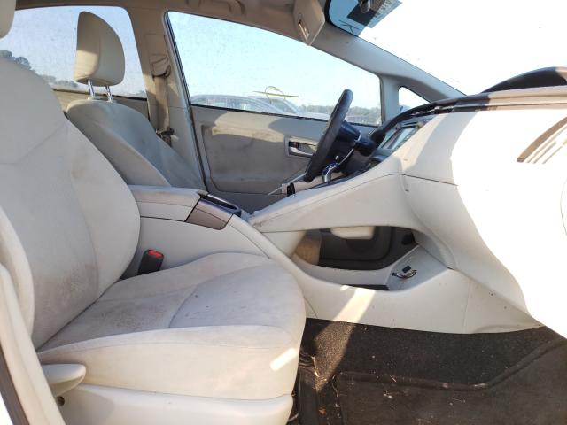 JTDKN3DU2E1798575 Toyota Prius 2014. Фото: 4