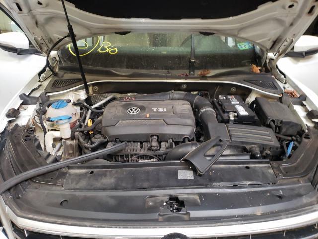 2016 VOLKSWAGEN PASSAT 1VWAT7A31GC032992