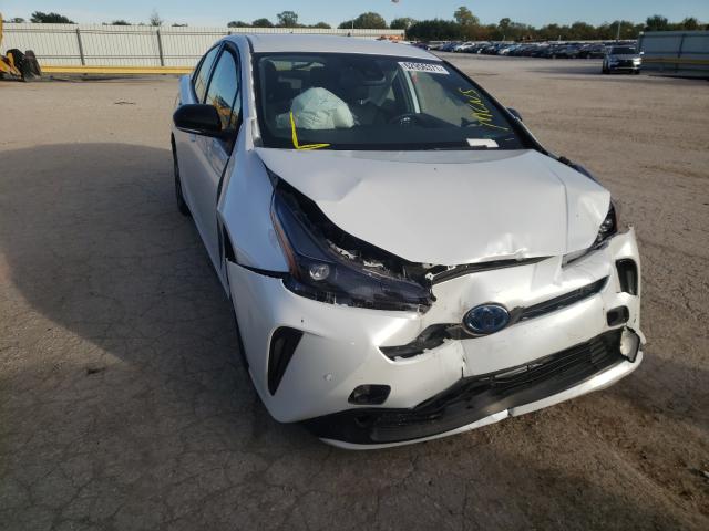 2021 TOYOTA PRIUS SPEC JTDKAMFU3M3127918