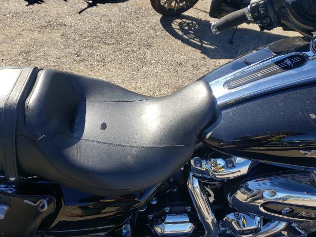 2020 HARLEY-DAVIDSON FLHX 1HD1KBC1XLB661251