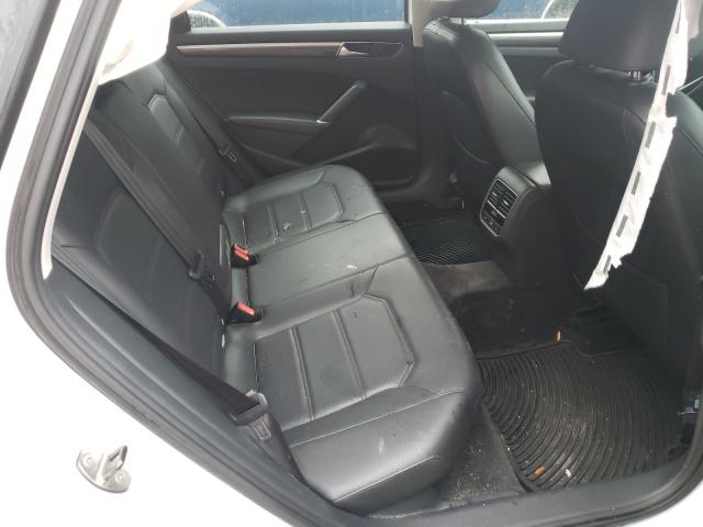 2016 VOLKSWAGEN PASSAT 1VWBT7A35GC054949