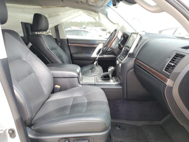 2017 TOYOTA LAND CRUIS JTMCY7AJ5H4055263