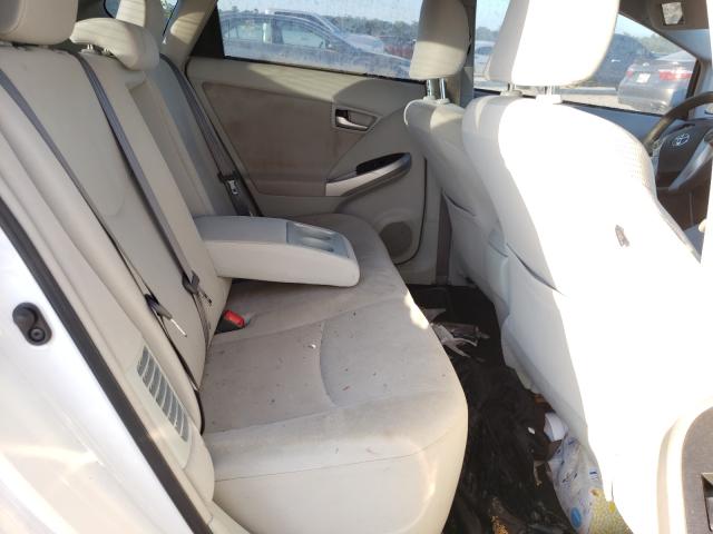 JTDKN3DU2E1798575 Toyota Prius 2014. Фото: 5