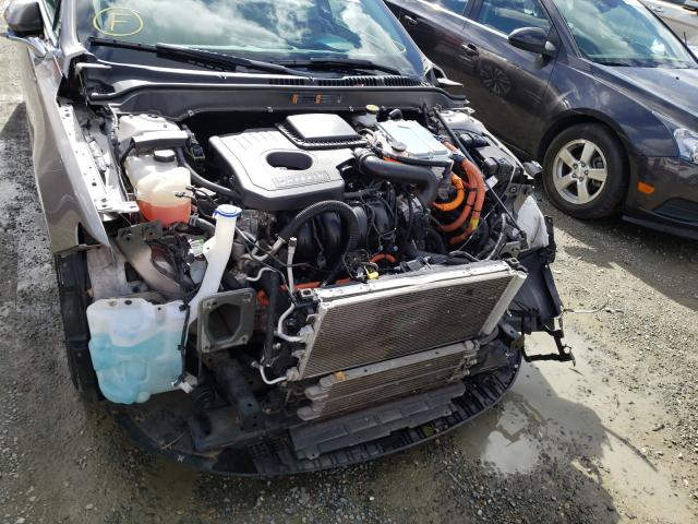 2019 LINCOLN MKZ RESERV 3LN6L5MU2KR607642