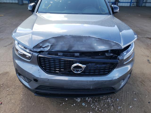 2019 VOLVO XC40 T5 MO YV4162XZ6K2004352